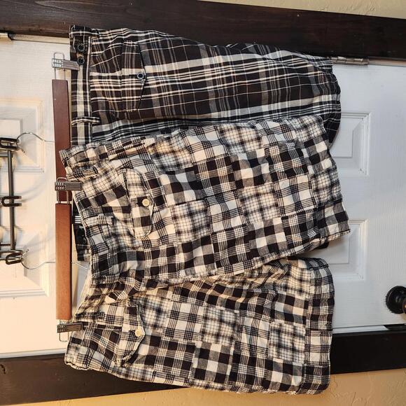 Polo Ralph Lauren Men's Casual Plaid Shorts Bundle (2)- Size 36 - Picture 4 of 9